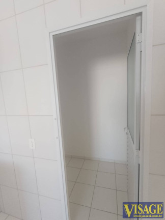 Apartamento com 2 Quartos à Venda,  em Vila Aprazivel - Jacareí