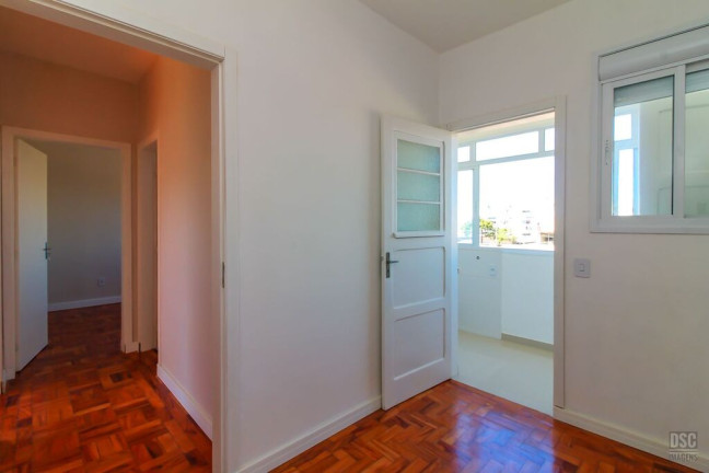 Imagem Apartamento com 3 Quartos à Venda, 67 m² em Cristal - Porto Alegre