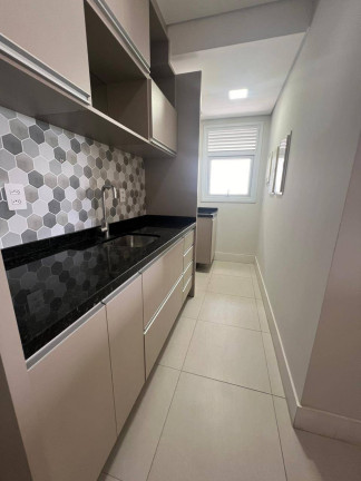 Imagem Apartamento com 2 Quartos à Venda, 75 m² em Centro - Florianópolis