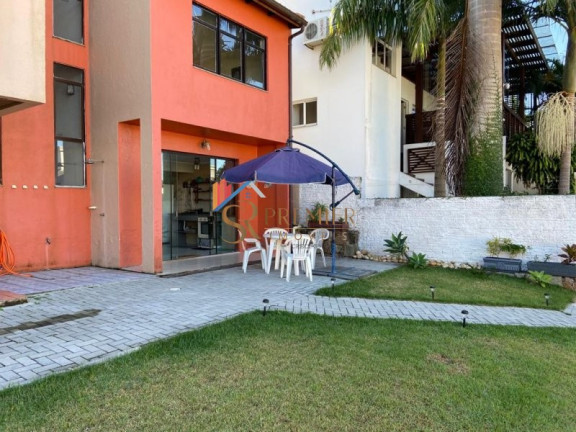 Imagem Casa com 3 Quartos à Venda, 220 m² em João Paulo - Florianópolis