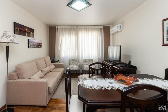 Imagem Apartamento com 2 Quartos à Venda, 82 m² em Menino Deus - Porto Alegre