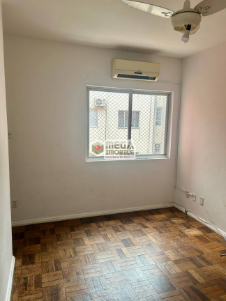 Imagem Apartamento com 3 Quartos à Venda, 64 m² em Centro - Florianópolis