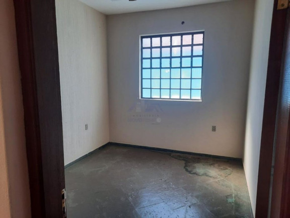 Imagem Casa com 1 Quarto à Venda, 368 m² em Centro - Guararapes