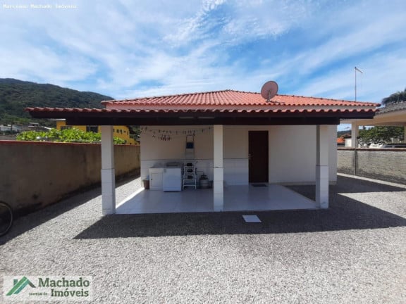 Imagem Casa com 2 Quartos à Venda, 377 m² em Fazenda Da Armação - Governador Celso Ramos