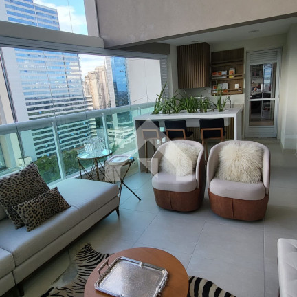 Imagem Apartamento com 5 Quartos à Venda, 338 m² em Alphaville - Barueri