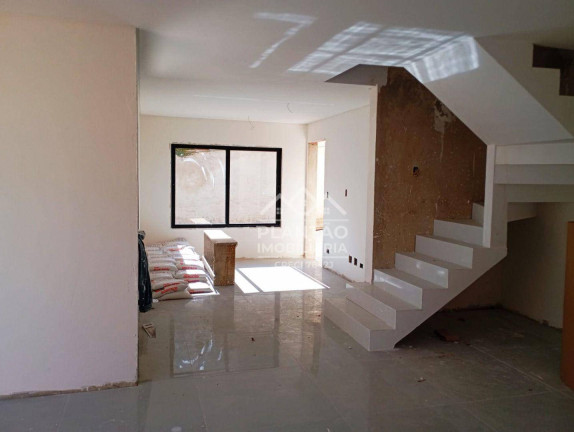Foto do imóvel: Sobrado com 3 Quartos à Venda, 177 m² em Seminário - Curitiba