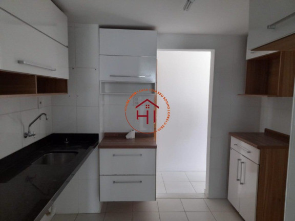 Apartamento com 3 Quartos à Venda, 70 m² em Costa Azul - Salvador