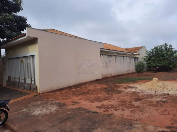 Imagem Casa com 3 Quartos à Venda, 180 m² em Centro - Guararapes