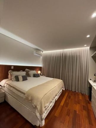 Imagem Casa com 3 Quartos à Venda, 260 m² em Tamboré - Santana De Parnaíba