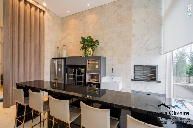 Imagem Apartamento com 5 Quartos à Venda, 235 m² em Centro - Cascavel