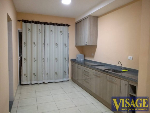 Apartamento com 2 Quartos à Venda,  em Vila Aprazivel - Jacareí