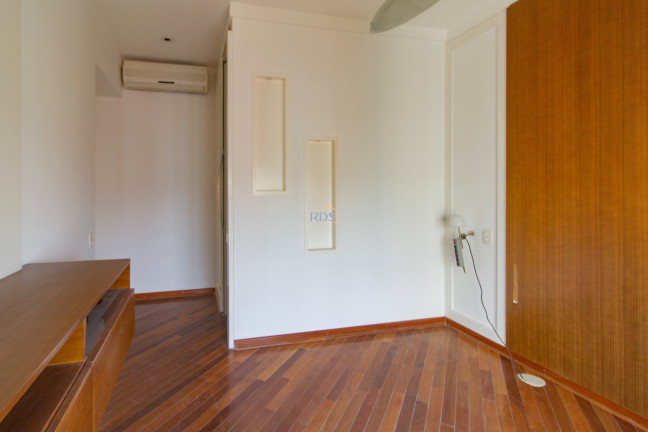 Imagem Apartamento com 4 Quartos à Venda, 260 m² em Jardim Fonte Do Morumbi - São Paulo