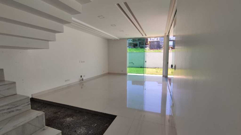 Imagem Sobrado com 4 Quartos à Venda, 487 m² em Condomínio Residencial Jaguary - São José Dos Campos