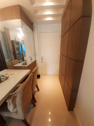 Imagem Apartamento com 2 Quartos à Venda, 67 m² em Abraão - Florianópolis