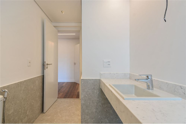 Imagem Apartamento com 2 Quartos à Venda, 130 m² em Vila Madalena - São Paulo