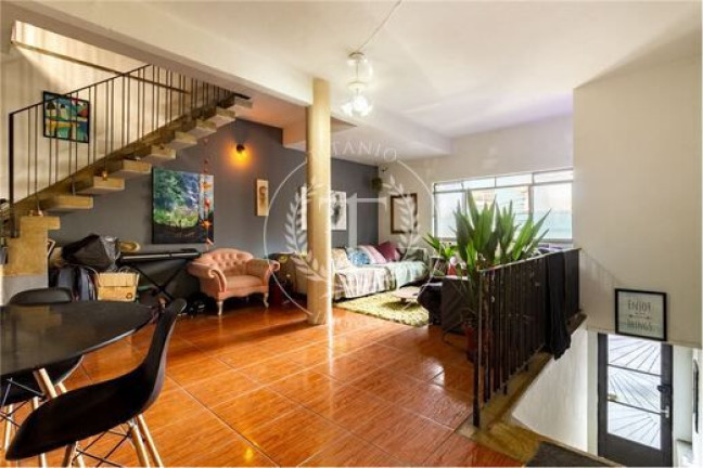 Casa com 2 Quartos à Venda, 149 m² em Alto Da Lapa - São Paulo