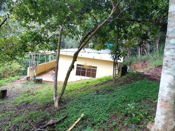 Imagem Imóvel com 2 Quartos à Venda, 3.030 m² em Centro - Biritiba Mirim