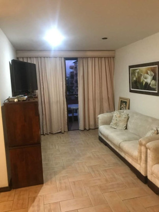 Imagem Apartamento com 3 Quartos à Venda, 194 m² em Braga - Cabo Frio