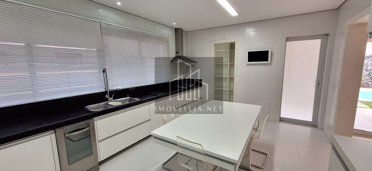 Imagem Casa com 4 Quartos para Alugar, 470 m² em Morada Dos Pinheiros (aldeia Da Serra) - Santana De Parnaíba