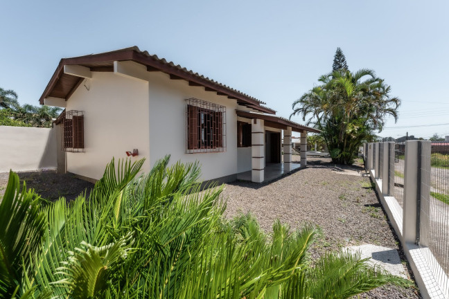 Imagem Casa com 3 Quartos à Venda, 108 m² em Vila São João - Torres