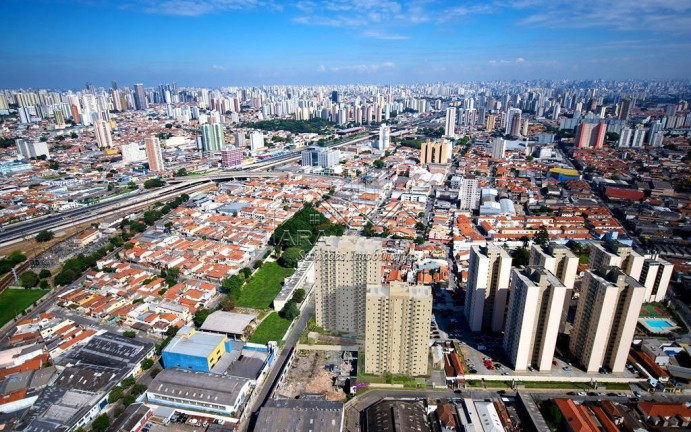 Apartamento com 2 Quartos à Venda,  em Tatuape - São Paulo