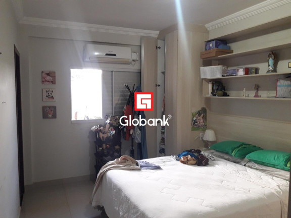 Imagem Apartamento com 3 Quartos à Venda, 44 m² em Morada Do Sol - Montes Claros
