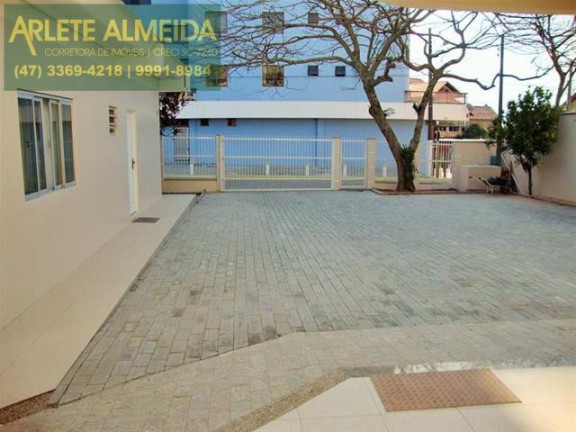 Imagem Apartamento com 1 Quarto para Alugar ou Temporada, 40 m² em Centro - Bombinhas
