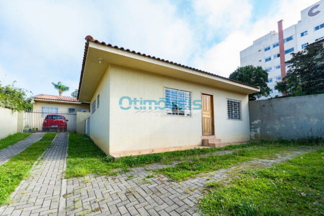 Imagem Casa com 2 Quartos para Alugar, 52 m² em Santa Cândida - Curitiba