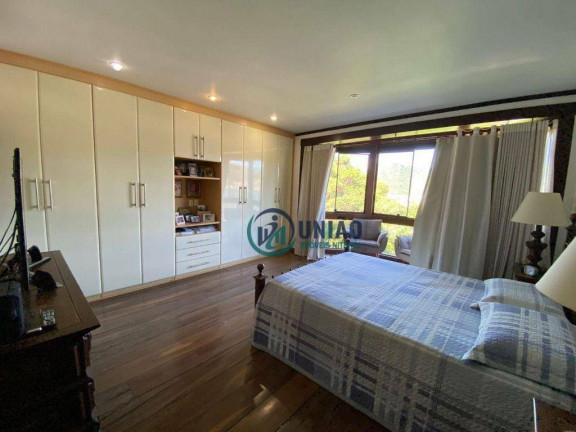 Imagem Casa com 3 Quartos à Venda, 359 m² em São Francisco - Niterói