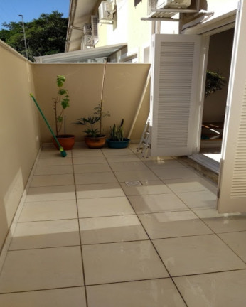 Imagem Imóvel com 3 Quartos à Venda, 193 m² em Nonoai - Porto Alegre