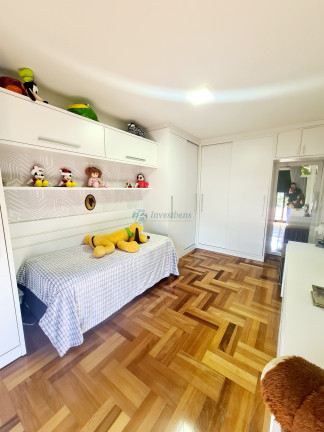 Imagem Casa com 3 Quartos à Venda, 300 m² em Bigorrilho - Curitiba