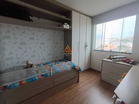 Imagem Apartamento com 2 Quartos à Venda, 77 m²
