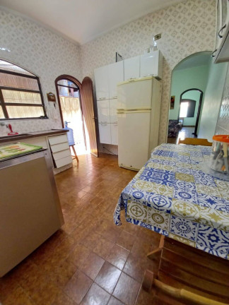 Imagem Casa com 2 Quartos à Venda, 127 m² em Guilhermina - Praia Grande