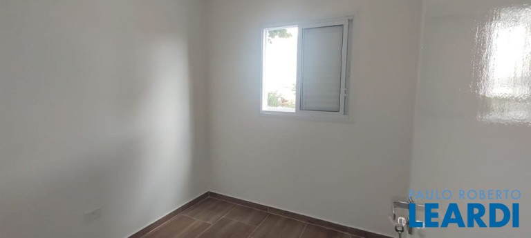 Apartamento com 2 Quartos à Venda, 52 m² em Vila Alice - Santo André