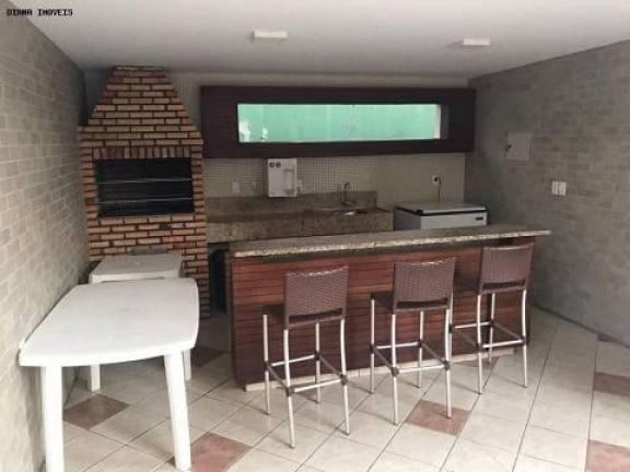 Imagem Apartamento com 3 Quartos à Venda, 90 m²em Meireles - Fortaleza