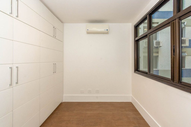 Imagem Apartamento com 3 Quartos à Venda, 104 m² em Laranjeiras - Rio De Janeiro