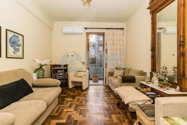 Imagem Apartamento com 2 Quartos à Venda, 80 m² em Floresta - Porto Alegre
