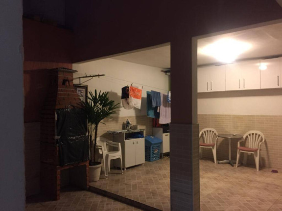 Imagem Casa com 4 Quartos à Venda, 132 m² em Jardim Vazani - São Paulo
