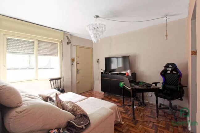 Imagem Apartamento com 1 Quarto à Venda, 39 m² em Vila Ipiranga - Porto Alegre