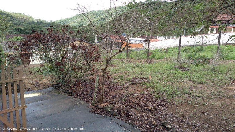 Imagem Casa com 2 Quartos à Venda, 54 m² em Pocinhos Do Rio Verde - Caldas