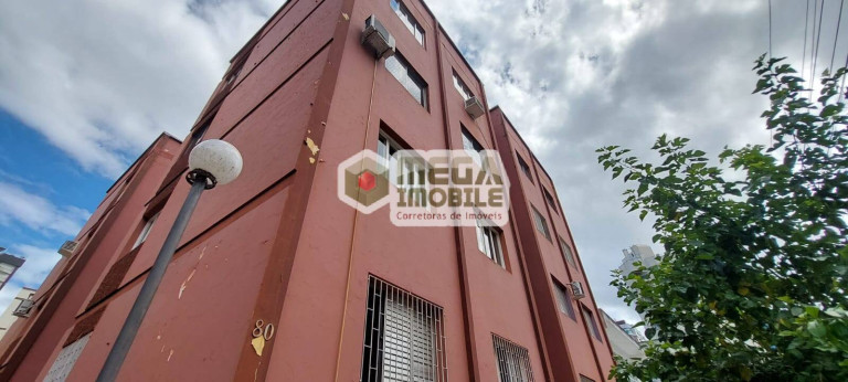 Imagem Apartamento com 3 Quartos à Venda, 64 m² em Centro - Florianópolis