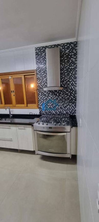 Imagem Casa de Condomínio com 3 Quartos à Venda, 185 m² em Jardim Ana Estela - Carapicuíba