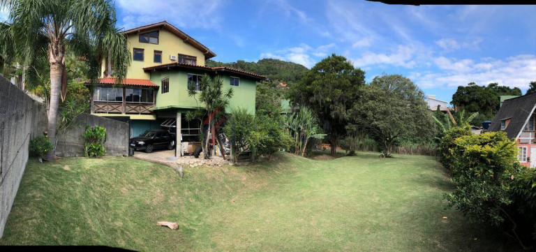 Imagem Casa com 3 Quartos para Alugar, 120 m² em Barra Da Lagoa - Florianópolis
