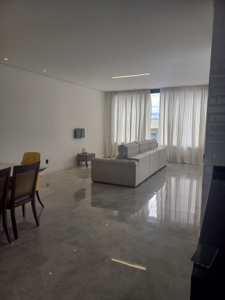 Imagem Casa com 3 Quartos à Venda, 283 m² em Cezar De Souza - Mogi Das Cruzes