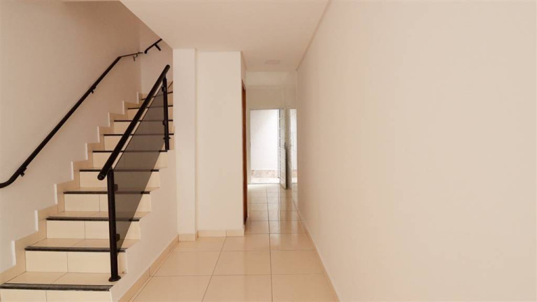 Imagem Casa com 2 Quartos à Venda, 56 m² em Ocian - Praia Grande