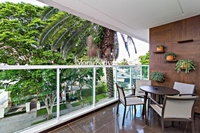 Apartamento com 3 Quartos à Venda, 217 m² em Cabral - Curitiba