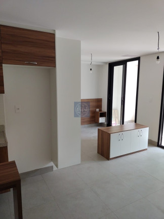 Apartamento à Venda, 42 m² em Indianópolis - São Paulo