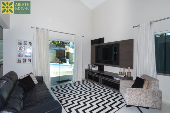 Imagem Casa com 3 Quartos para Alugar ou Temporada, 150 m² em Centro - Bombinhas