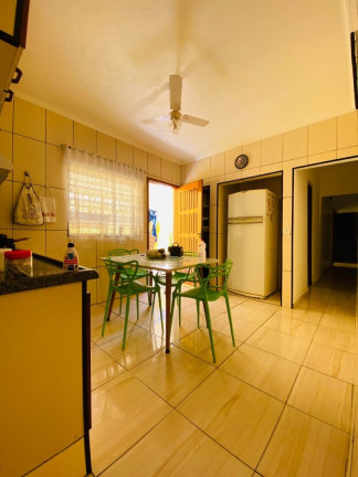 Imagem Casa com 3 Quartos à Venda, 68 m² em Mirim - Praia Grande