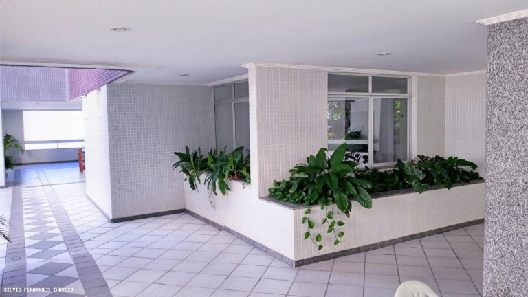 Imagem Apartamento com 2 Quartos à Venda, 102 m² em Candeal - Salvador